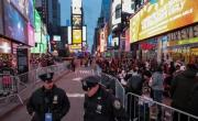 VIDEO.- Tiros y corridas en el corazón de Nueva York: adolescente abrió fuego en el Times Square y hay varios heridos