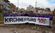 Milei está empantanado y el poder real lo pasa por arriba