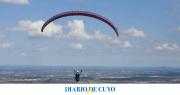 Un parapentista se estrelló en el Cerro Tres Marías y sufrió serios golpes en su cabeza