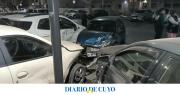 Conductor ebrio y sin carnet destrozó cuatro autos estacionados en pleno centro