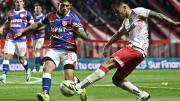 Argentinos volvió al triunfo y corrió a Boca de la Libertadores
