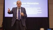Cuánto y por qué nos alejamos de las vacunas, según un especialista en Covid 19