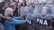 Aumenta la tensión social: Múltiples protestas contra el plan económico de Milei