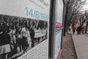 Celebran con una intervención artística en Neuquén, los 45 años del plantón frente a la Casa de Gobierno