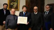 Javier Milei recibió la distinción “Economista del Año 2025”