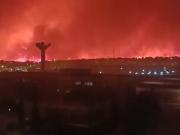 Incendios en España: por los fuertes vientos, el fuego se acerca rápidamente a zona de viviendas en Madrid