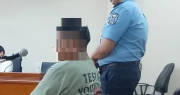 Abusó de su sobrina y la acosó durante un año, pero se salvó de ir a la cárcel