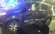 Una moto y una camioneta protagonizaron un violento choque en La Plata: un conductor debió ser trasladado al hospital