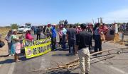 Dos bloqueos interrumpen el paso en la zona norte y sur de Santa Cruz
