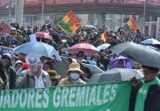 Gremiales se movilizan para respaldar al mercado Mutualista como bien de propiedad municipal.