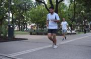 La “caminata japonesa” que mejora la salud en media hora