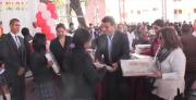 Alcalde de Tarija entrega materiales escolares a la unidad educativa Torres Castelfort Castellanos