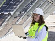 Se abre una nueva carrera de Ingeniería donde el 90% de sus estudiantes son mujeres