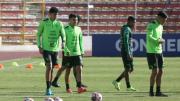 Villegas no descarta cuidar a algún jugador con amarilla
