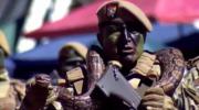 Crece repudio por uso de serpientes vivas en parada militar, exigen sanciones