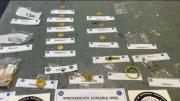 Azafata de Aerolíneas Argentinas detenida por contrabando de costosos relojes, joyas y celulares