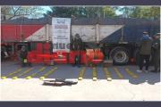 Apresan a camionero que trasladaba cajas con paquetes de cocaína en maíz
