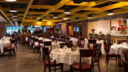 Restaurantes se adaptan al mercado vacacional: zonas turísticas ganan terreno