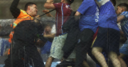Tras la derrota, los hinchas de Godoy Cruz a las trompadas con la policía brasilera