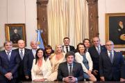 Javier Milei encabezará este viernes una  reunión de Gabinete antes del cierre de listas para las elecciones