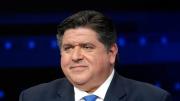 Illinois desafía a Trump: gobernador firma estas leyes para proteger a los trabajadores