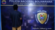 Hombre aprehendido por agredir de esta manera a su madre de 82 años