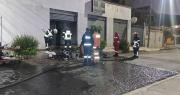 Incendio consume una lavandería: El fuego se reactivó y Bomberos tuvieron que retornar