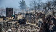 A dos semanas del incendio que arrasó casas en 20 de junio, la desolación persiste en el barrio