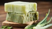 Cómo hacer un jabón de aloe vera en casa: no irrita la piel y tiene un aroma agradable