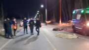 Tragedia en Cipolletti: un motociclista falleció tras chocar contra una columna