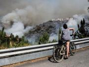 Ola de calor en Europa: los incendios no ceden y en España, los vecinos temen morir abrasados