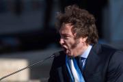 Javier Milei, sus funcionarios y su granja de trolls imputados por amenazas de muerte a Julia Mengolini