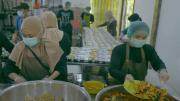 Intoxicación masiva en Indonesia: más de 360 enfermos tras almuerzos escolares gratuitos
