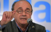 Leopoldo Moreau cruzó a Javier Milei: Su sueño húmedo es cerrar el Congreso