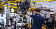 En cuatro meses, la actividad industrial cayó 2,1% y se encuentra en el mismo nivel en que estaba hace 18 años