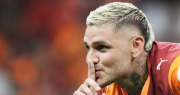Regreso soñado de Mauro Icardi en el fútbol turco: usó la cinta de capitán con el nombre de sus hijas y el de la China Suárez