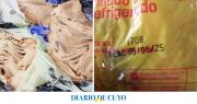 Detuvieron a un vendedor ambulante por hacer milanesas con papel higiénico