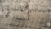 La roja a Marcelo Bielsa en un Instituto-Talleres