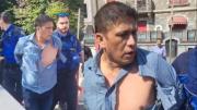 Un boliviano destruye un ánfora de votación en Suiza; el sujeto fue entregado a la Policía