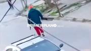 Loma Hermosa: prestamista salió a la calle con una ametralladora a amenazar a la gente que le debía plata