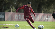 Las buenas sensaciones que dejó Leonardo Suárez en su debut con la camiseta de Estudiantes