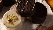 El mejor del mundo: dónde conseguir y cuánto cuesta el alfajor blanco con nueces súper premiado