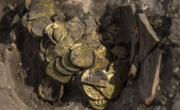 Buscaban metales y desenterraron un tesoro de 500 años: Es el descubrimiento de toda una vida