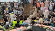 LLUVIAS MONZÓNICAS DEJAN 400 MUERTOS EN PAKISTÁN: Continúan las operaciones para rescatar cuerpos