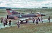 Un pedazo de historia aterriza en Bariloche: el Mirage MIII EA se suma al memorial de Malvinas, anuncian cortes de tránsito