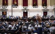 La oposición pone a prueba la capacidad del Gobierno para sostener los vetos presidenciales
