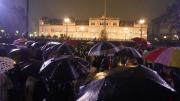 Pese a la lluvia, fue masiva la vigilia por la Ley de Emergencia en Discapacidad en el Congreso