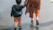 Una madre extranjera podrá volver a su país con su hijo