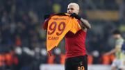 Mauro Icardi le dio un cabezazo a un hincha en pleno shopping