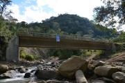 Entregó 6 puentes para mejorar el transporte de los alimentos